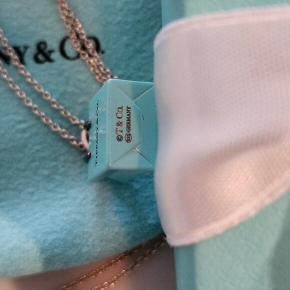 Authentic Tiffany & Co. Shopping Bag Charm Necklace - Picture 4 of 8